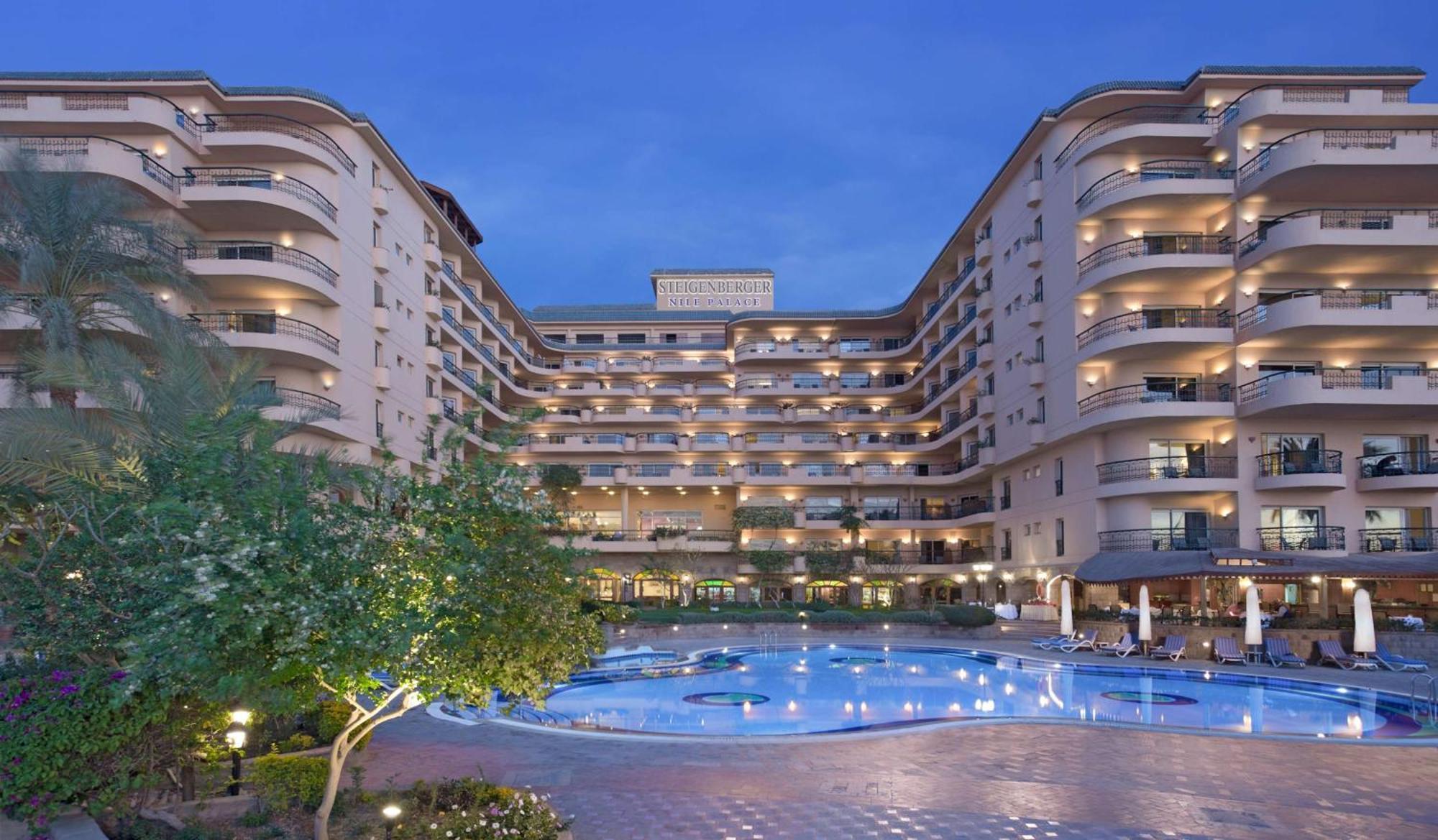 Steigenberger Nile Palace Luxor - Convention Center Екстериор снимка Hilton Athens